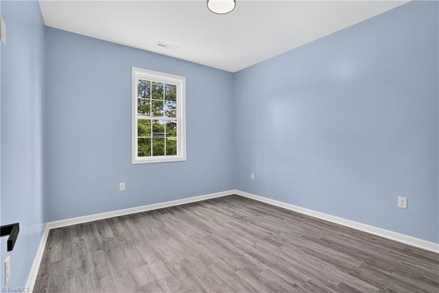 2822 Uwharrie Road, Archdale, NC 27263