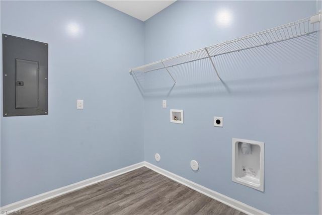 2822 Uwharrie Road, Archdale, NC 27263