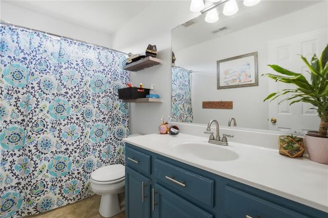 145 Pier Landing LOOP, South Mills, NC 27976