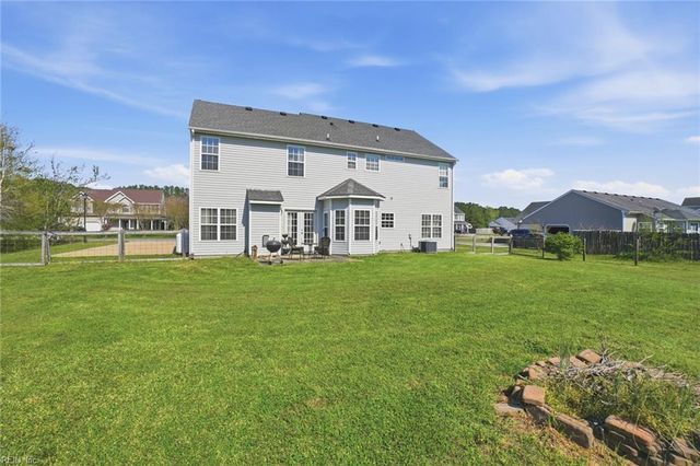 145 Pier Landing LOOP, South Mills, NC 27976