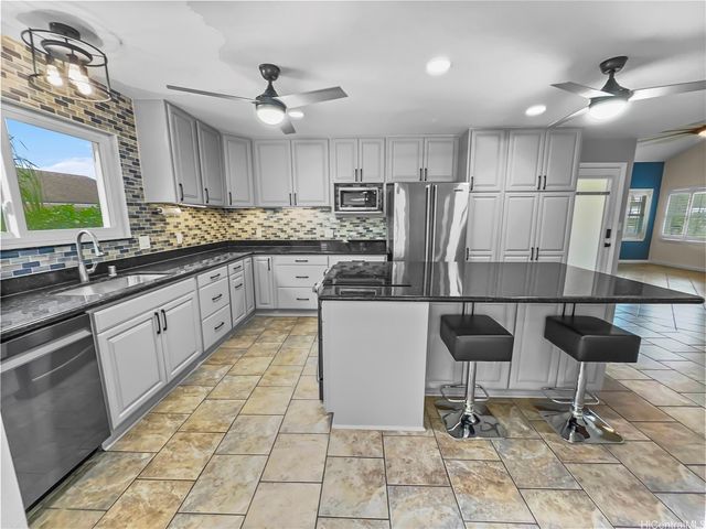 47-668 Hui Alala Street, Kaneohe, HI 96744