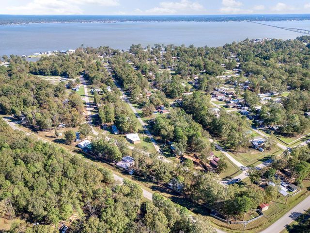 326 W Woodland Shores Drive, Point Blank, TX 77364