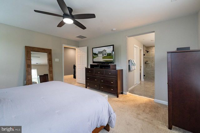 12301 FALLEN TIMBERS CIR, Hagerstown, MD 21740