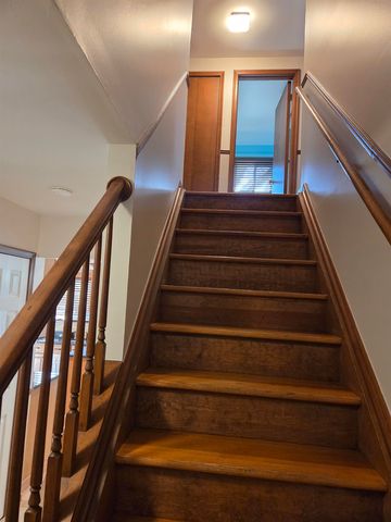 6486 Thorneycroft Drive, Shelby Twp, MI 48316