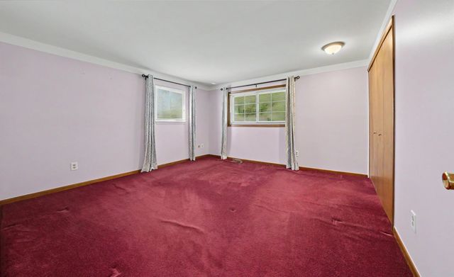 6486 Thorneycroft Drive, Shelby Twp, MI 48316