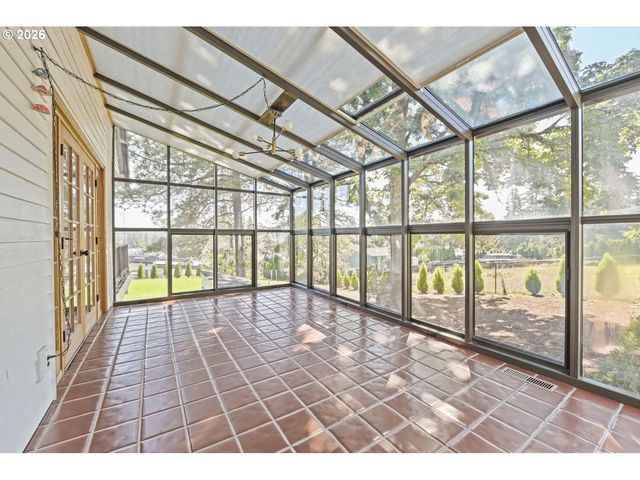 16024 Se MONNER Rd, Happy Valley, OR 97086