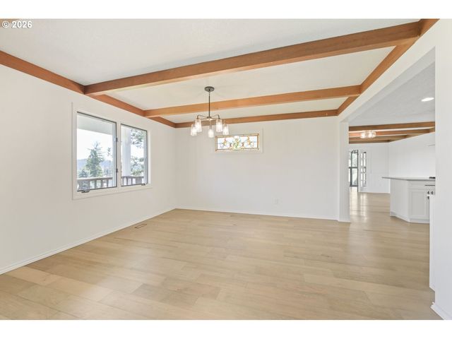 16024 Se MONNER Rd, Happy Valley, OR 97086