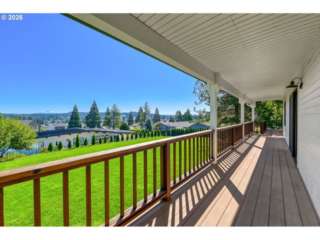 16024 Se MONNER Rd, Happy Valley, OR 97086