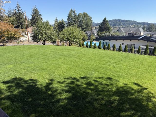 16024 Se MONNER Rd, Happy Valley, OR 97086