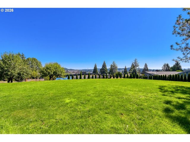 16024 Se MONNER Rd, Happy Valley, OR 97086
