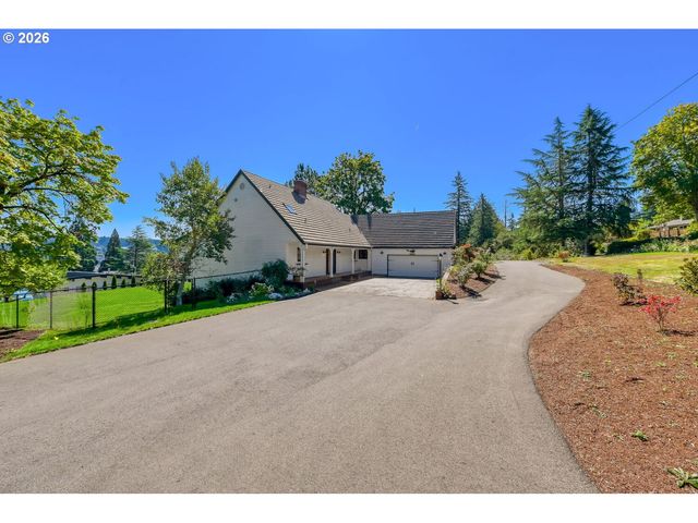 16024 Se MONNER Rd, Happy Valley, OR 97086