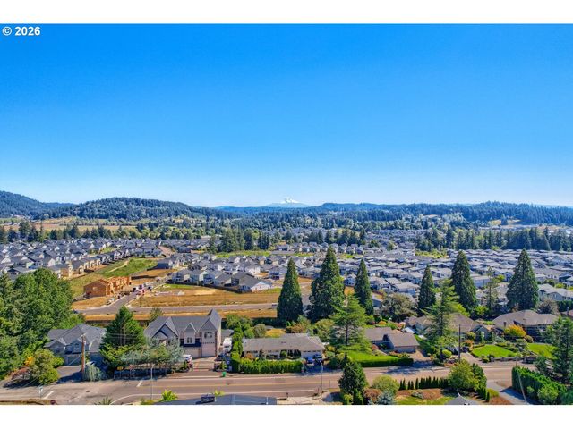 16024 Se MONNER Rd, Happy Valley, OR 97086