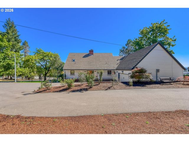 16024 Se MONNER Rd, Happy Valley, OR 97086