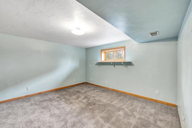 2805 DEWEY DECKER DRIVE, Green Bay, WI 54313