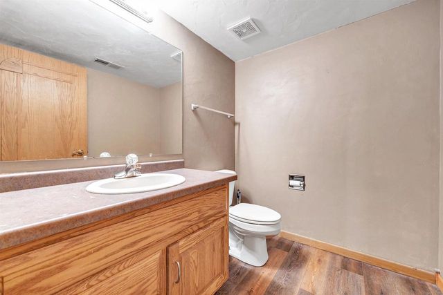 2805 DEWEY DECKER DRIVE, Green Bay, WI 54313