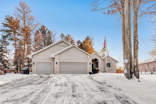 2805 DEWEY DECKER DRIVE, Green Bay, WI 54313