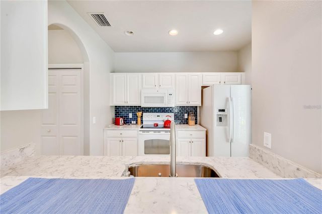 280 CAPE HARBOUR LOOP 101, Bradenton, FL 34212