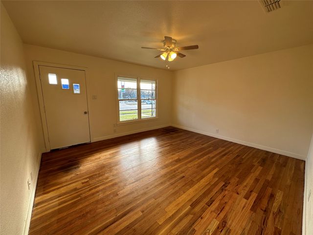 315 W Main Street, Midlothian, TX 76065