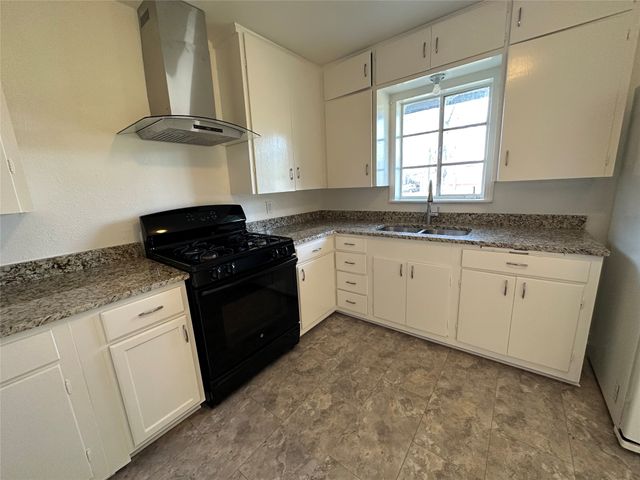 315 W Main Street, Midlothian, TX 76065
