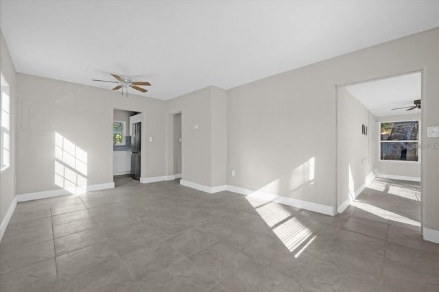 907 COLUMBIA STREET, Orlando, FL 32805