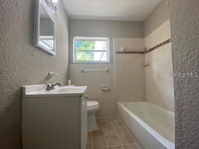 907 COLUMBIA STREET, Orlando, FL 32805