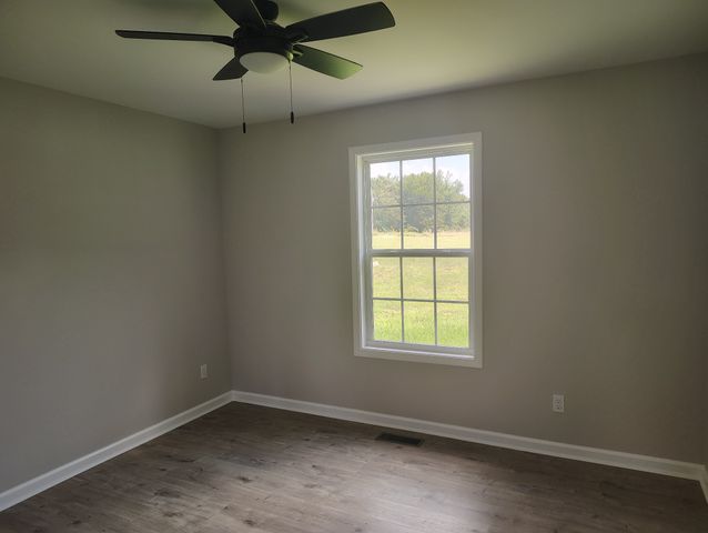 1198 Shiloh Road, Lafayette, TN 37083