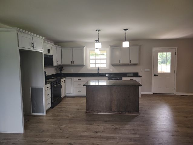 1198 Shiloh Road, Lafayette, TN 37083