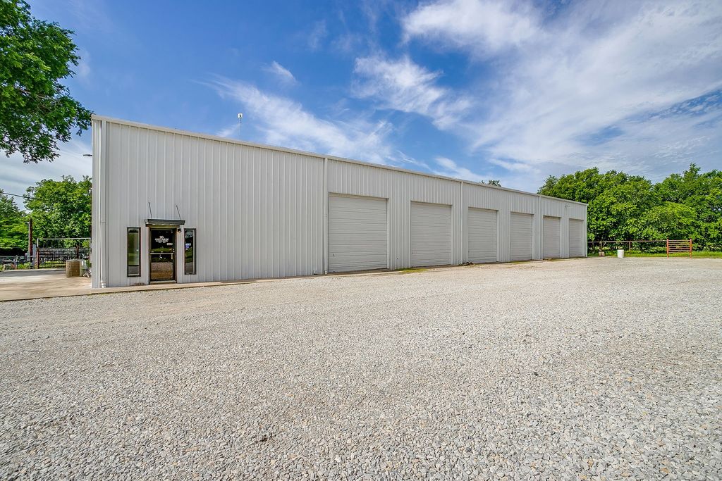 1600 FM 3433, Newark, TX 76071 — photo 2