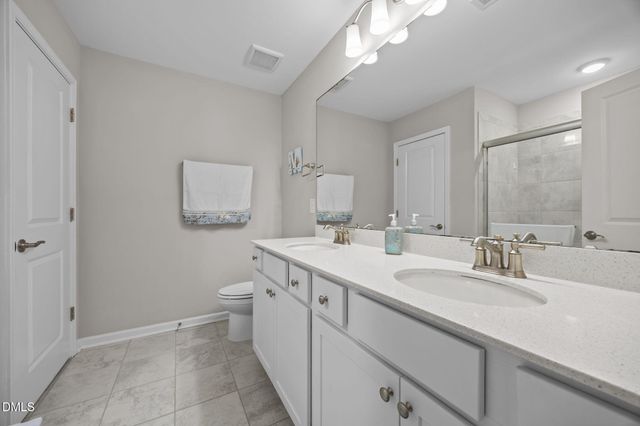 2252 Fairway Green Drive, Fuquay Varina, NC 27526