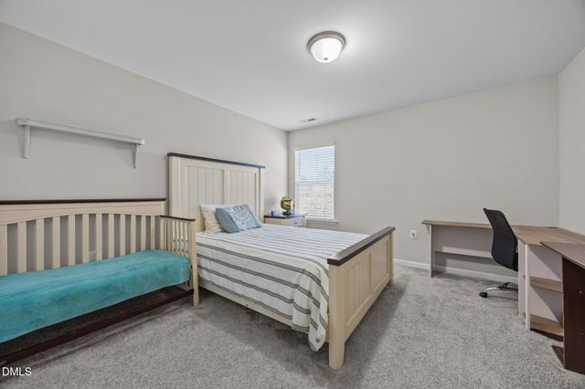 2252 Fairway Green Drive, Fuquay Varina, NC 27526