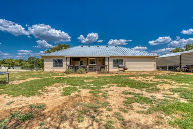 809 Skyline DR, Kingsland, TX 78639