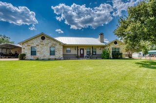 809 Skyline DR, Kingsland, TX 78639