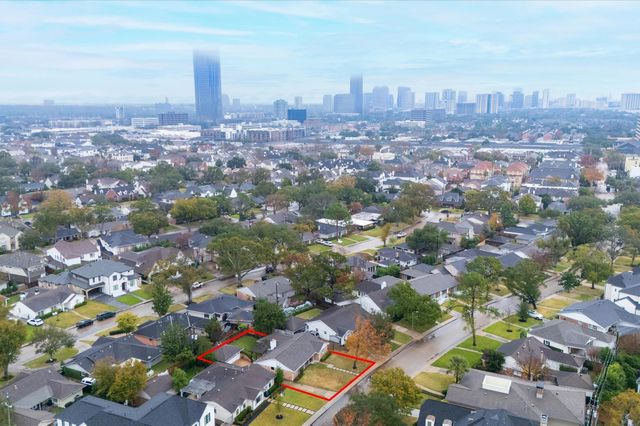 6158 Burgoyne Road, Houston, TX 77057