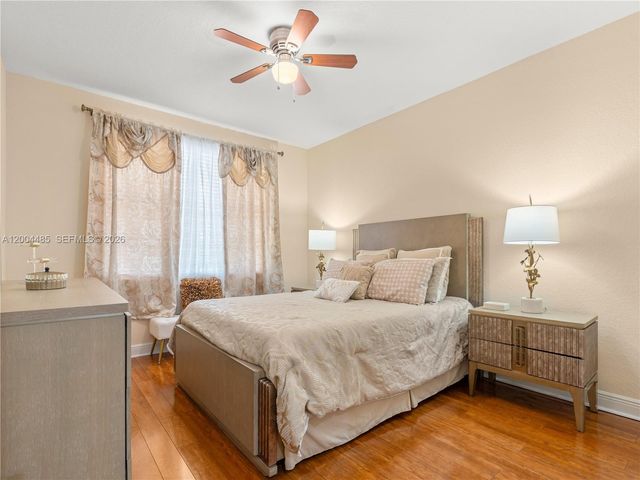 14857 SW 38th St, Davie, FL 33331