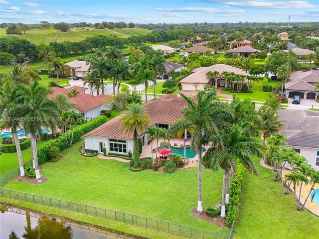 14857 SW 38th St, Davie, FL 33331