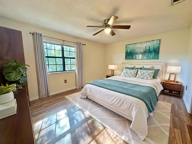 223 Oxford Court, Mary Esther, FL 32569