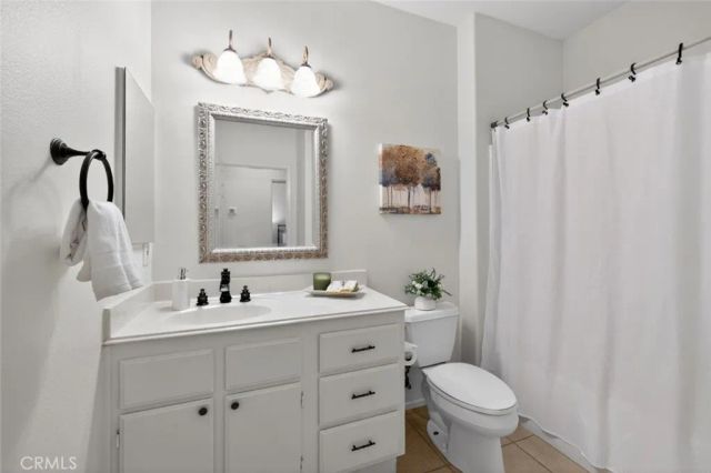 37498 Medjool, Palm Desert, CA 92211