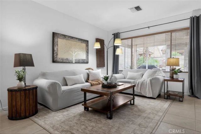 37498 Medjool, Palm Desert, CA 92211