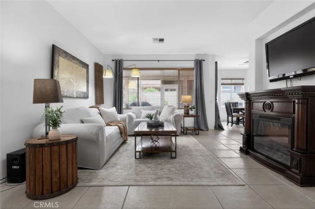 37498 Medjool, Palm Desert, CA 92211