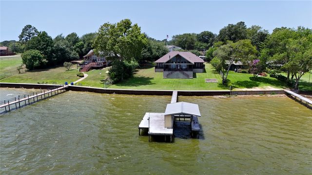 108 The Lee Way, Gun Barrel City, TX 75156