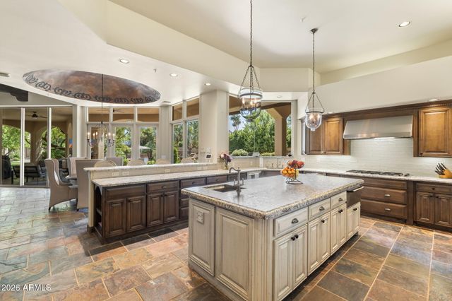 6427 E HORSESHOE Road, Paradise Valley, AZ 85253