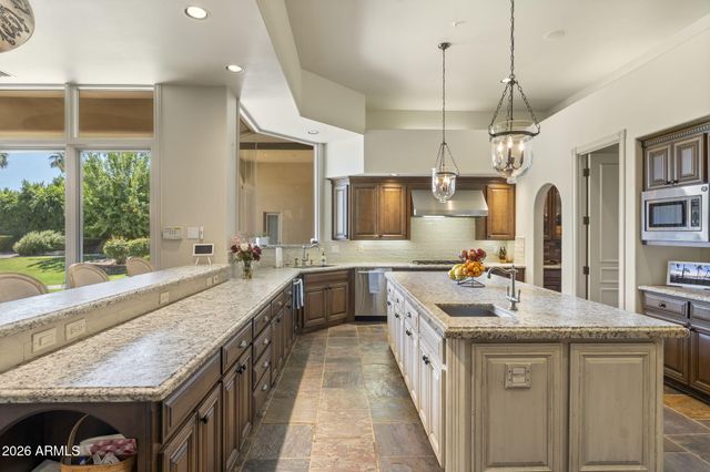 6427 E HORSESHOE Road, Paradise Valley, AZ 85253