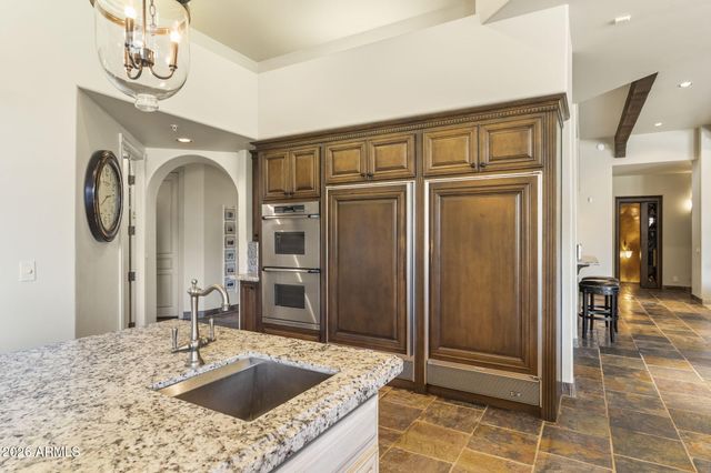 6427 E HORSESHOE Road, Paradise Valley, AZ 85253