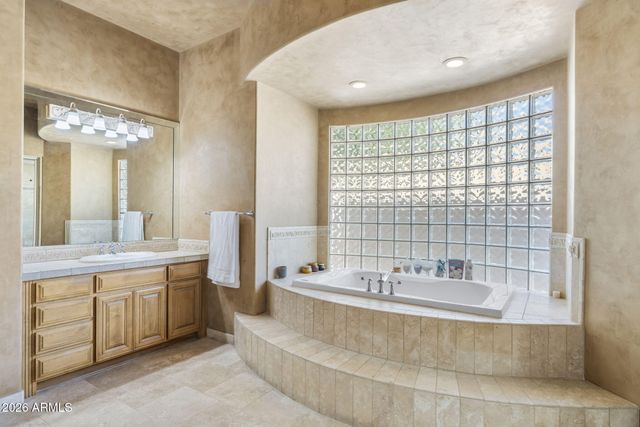 6427 E HORSESHOE Road, Paradise Valley, AZ 85253