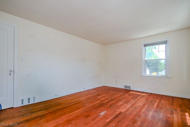5084 Forest Road, Mentor, OH 44060