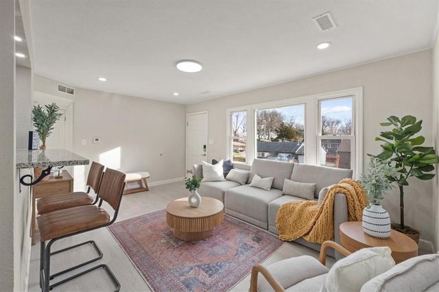 2606 Woodend Avenue, Kansas City, KS 66106