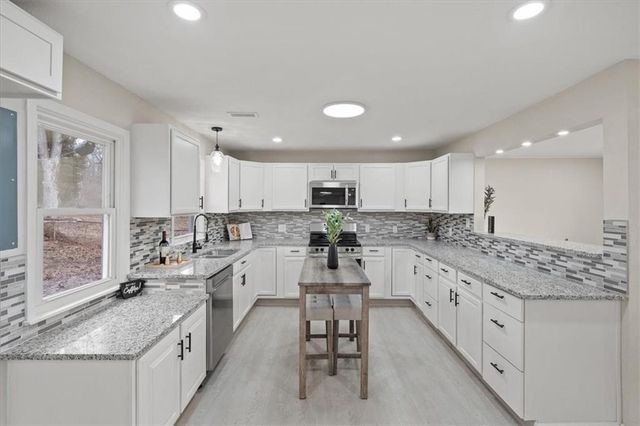 2606 Woodend Avenue, Kansas City, KS 66106