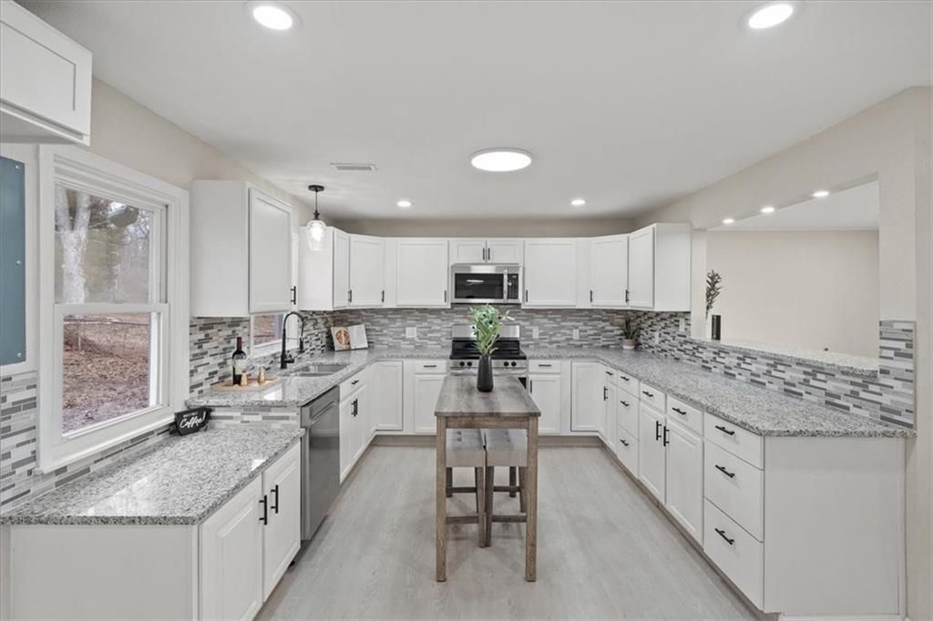 2606 Woodend Avenue, Kansas City, KS 66106