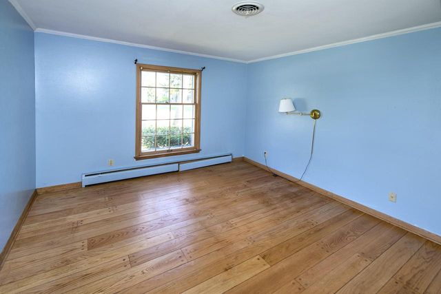 127 Fox Dale ROAD, Glendale, WI 53217