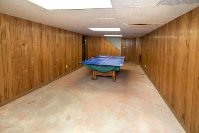 127 Fox Dale ROAD, Glendale, WI 53217